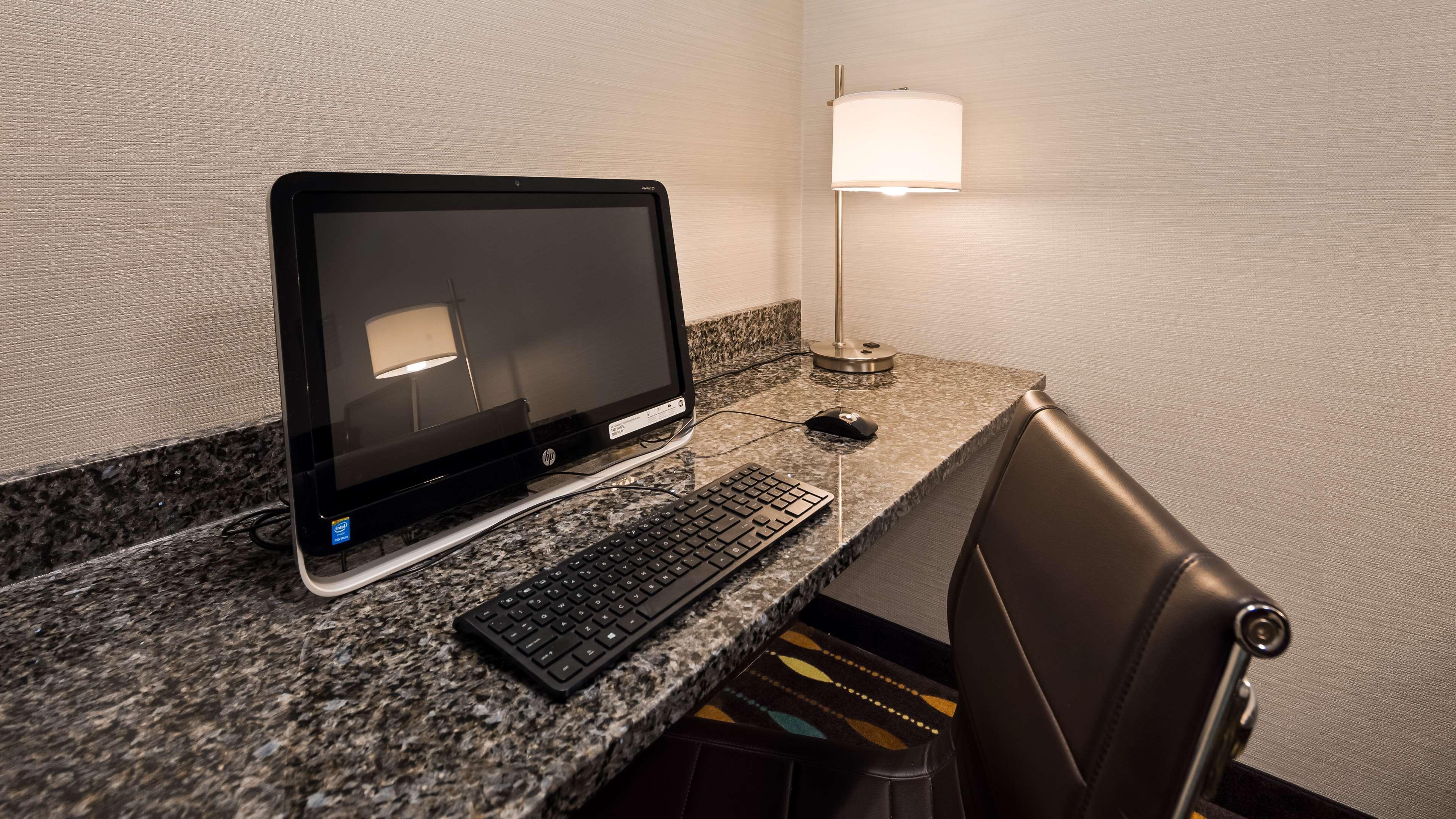 Best Western Plus Boardman Inn & Suites Poland Eksteriør bilde